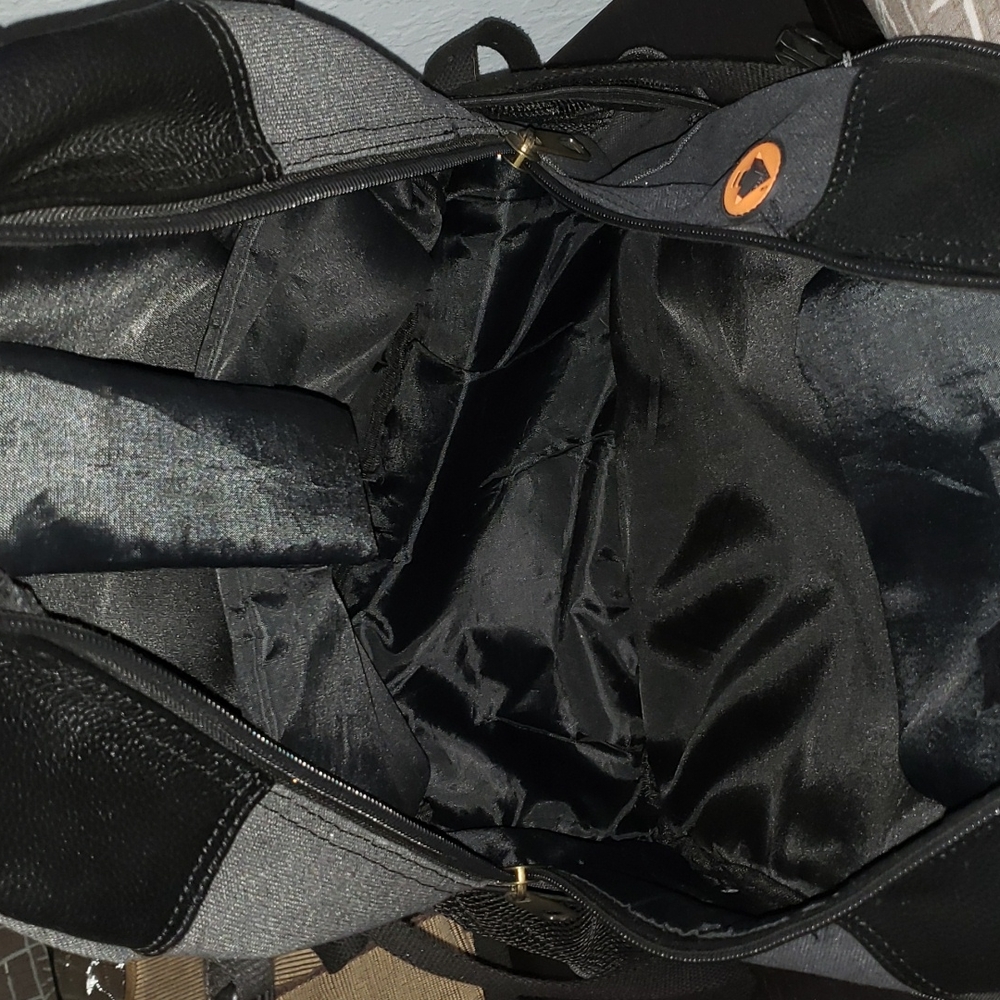 Large backpack - Picture 7 of 9